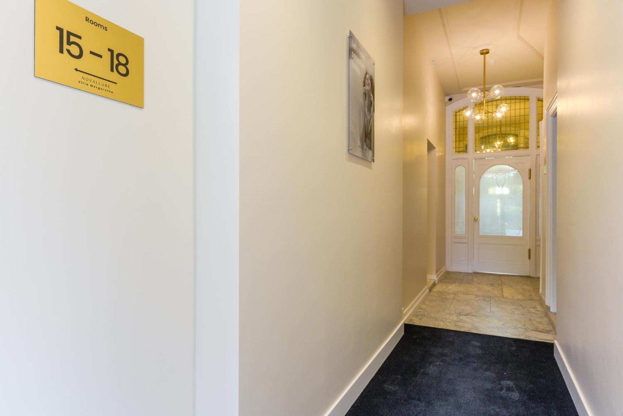 Novallure Villa Margaretha - Short Stay Apartments Rijswijk Eksteriør bilde