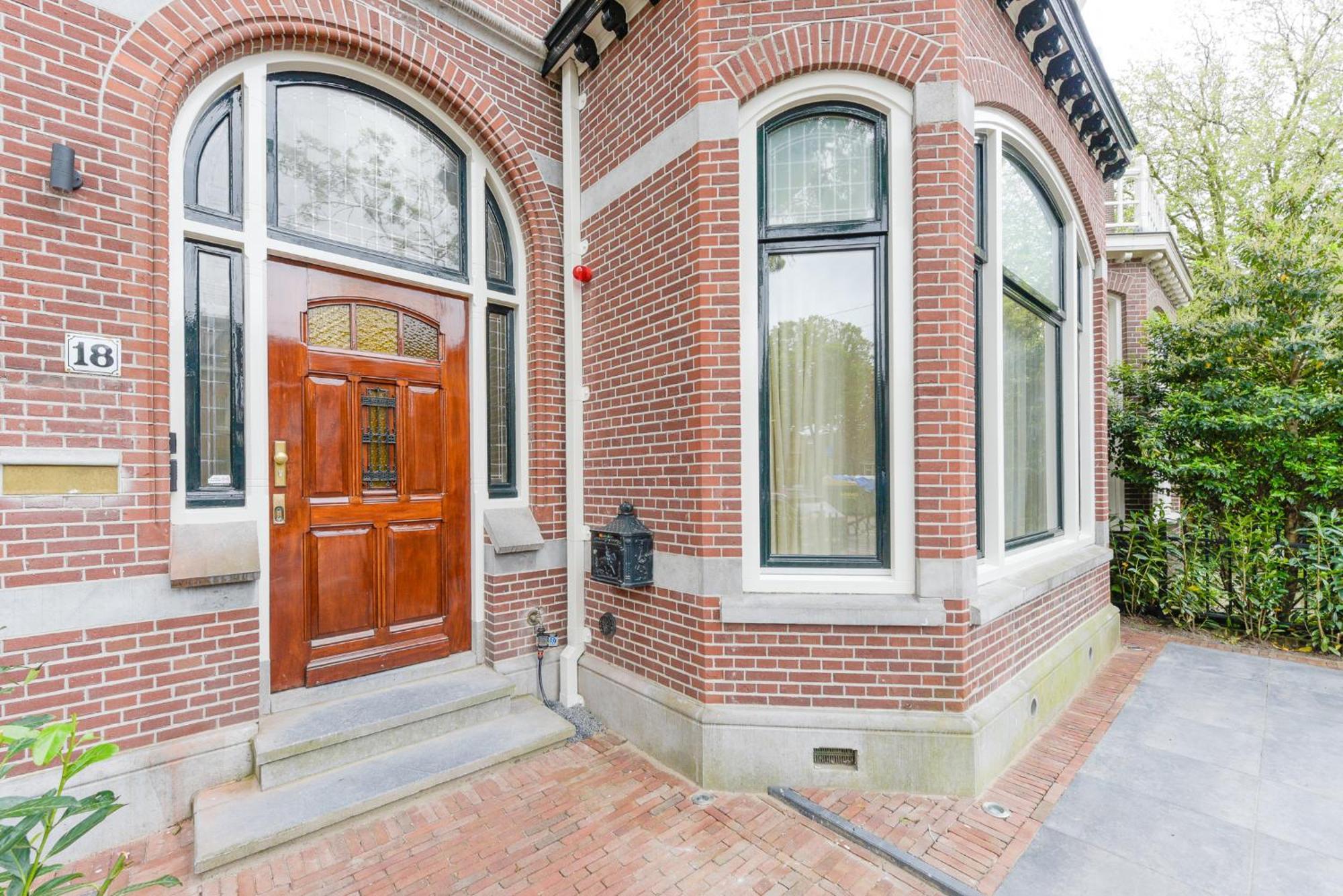 Novallure Villa Margaretha - Short Stay Apartments Rijswijk Eksteriør bilde