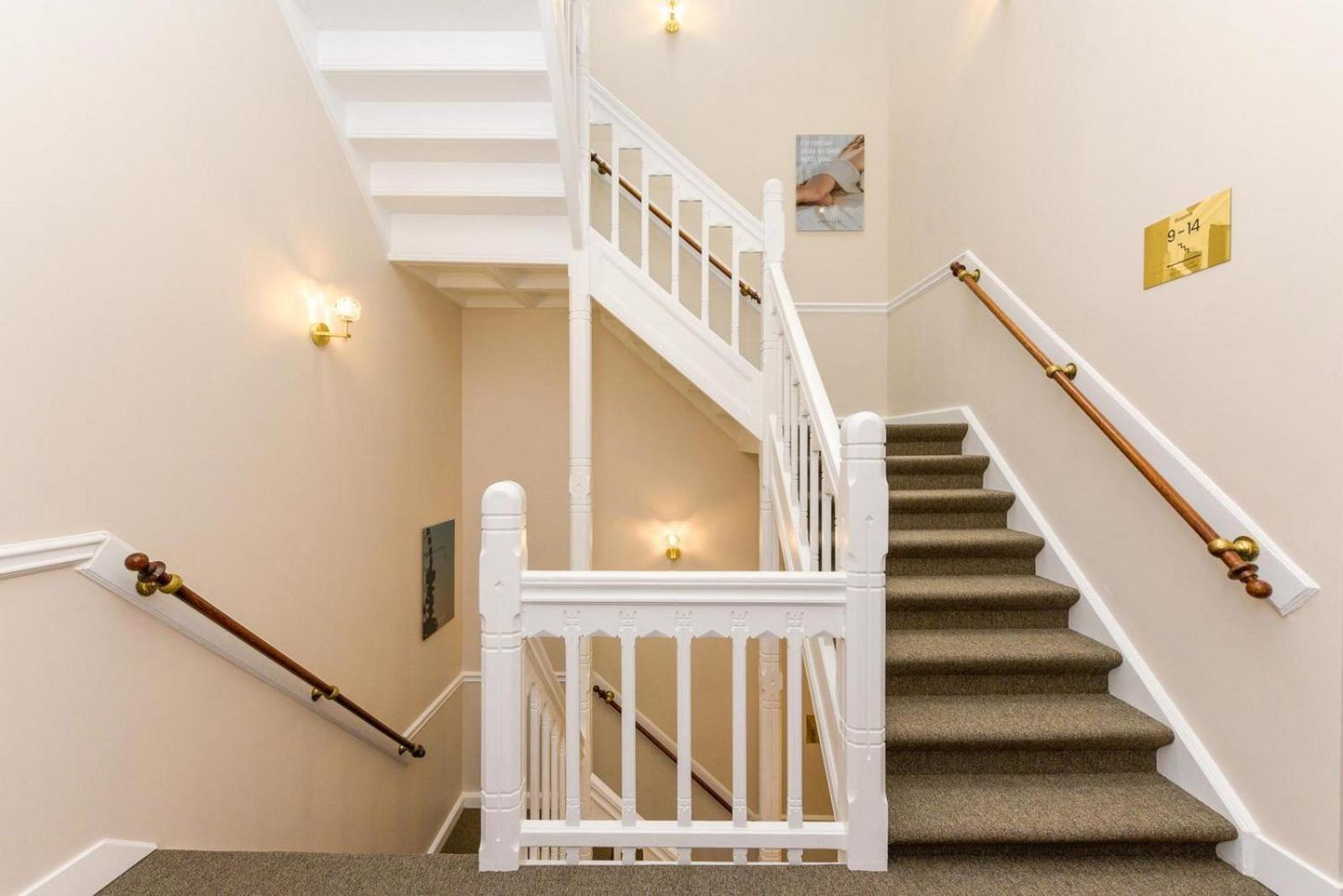 Novallure Villa Margaretha - Short Stay Apartments Rijswijk Eksteriør bilde