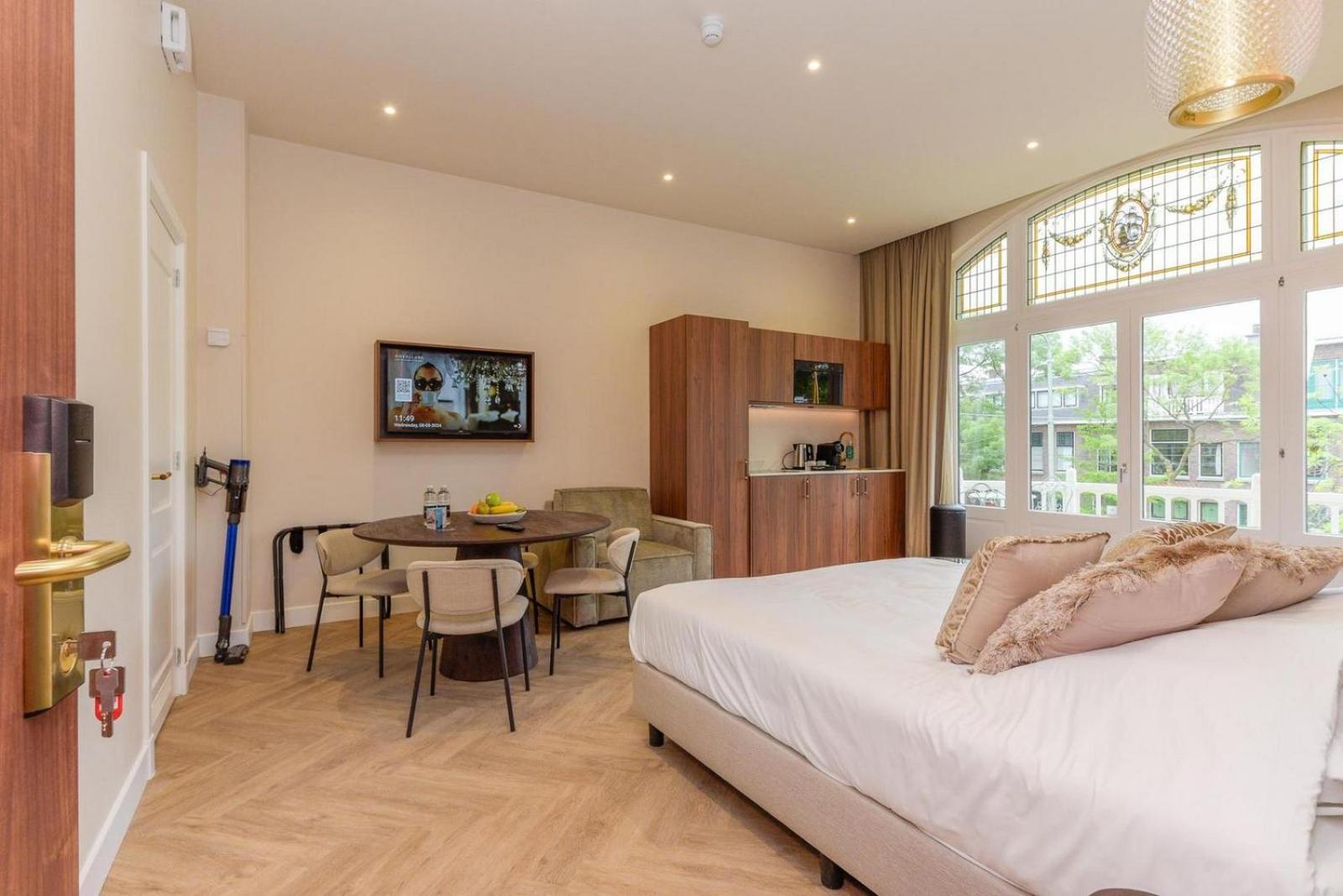 Novallure Villa Margaretha - Short Stay Apartments Rijswijk Eksteriør bilde