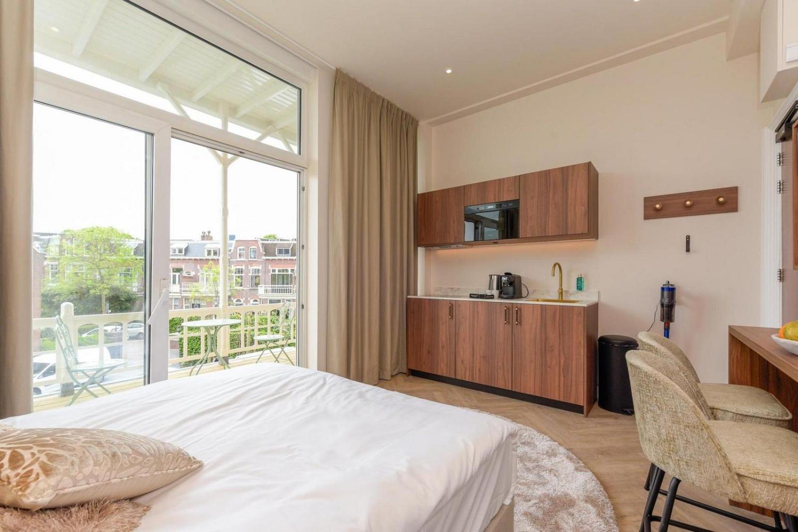 Novallure Villa Margaretha - Short Stay Apartments Rijswijk Eksteriør bilde