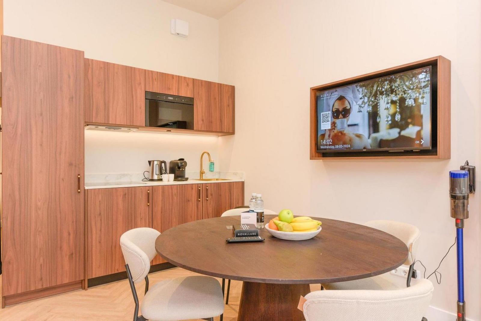 Novallure Villa Margaretha - Short Stay Apartments Rijswijk Eksteriør bilde